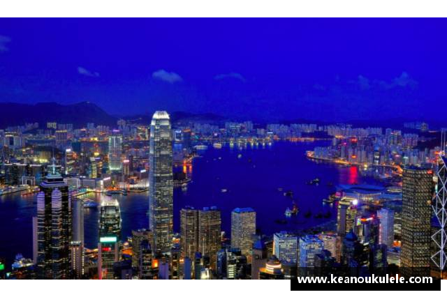 香港游玩攻略三天多少钱？(维多利亚港去哪看？)